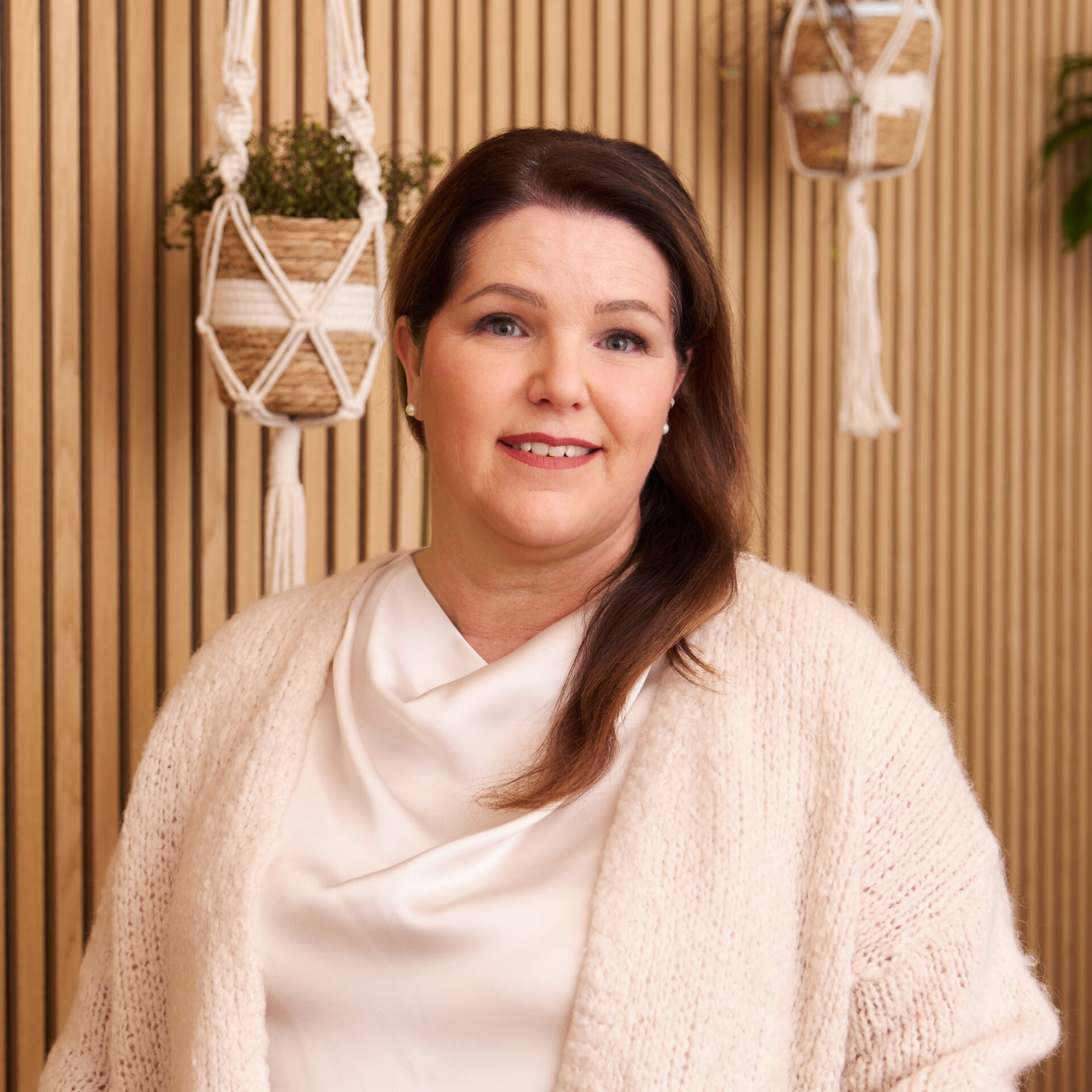 Evelyn Lipp - Office Management